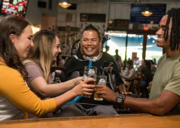 Refillable growler, 64 oz